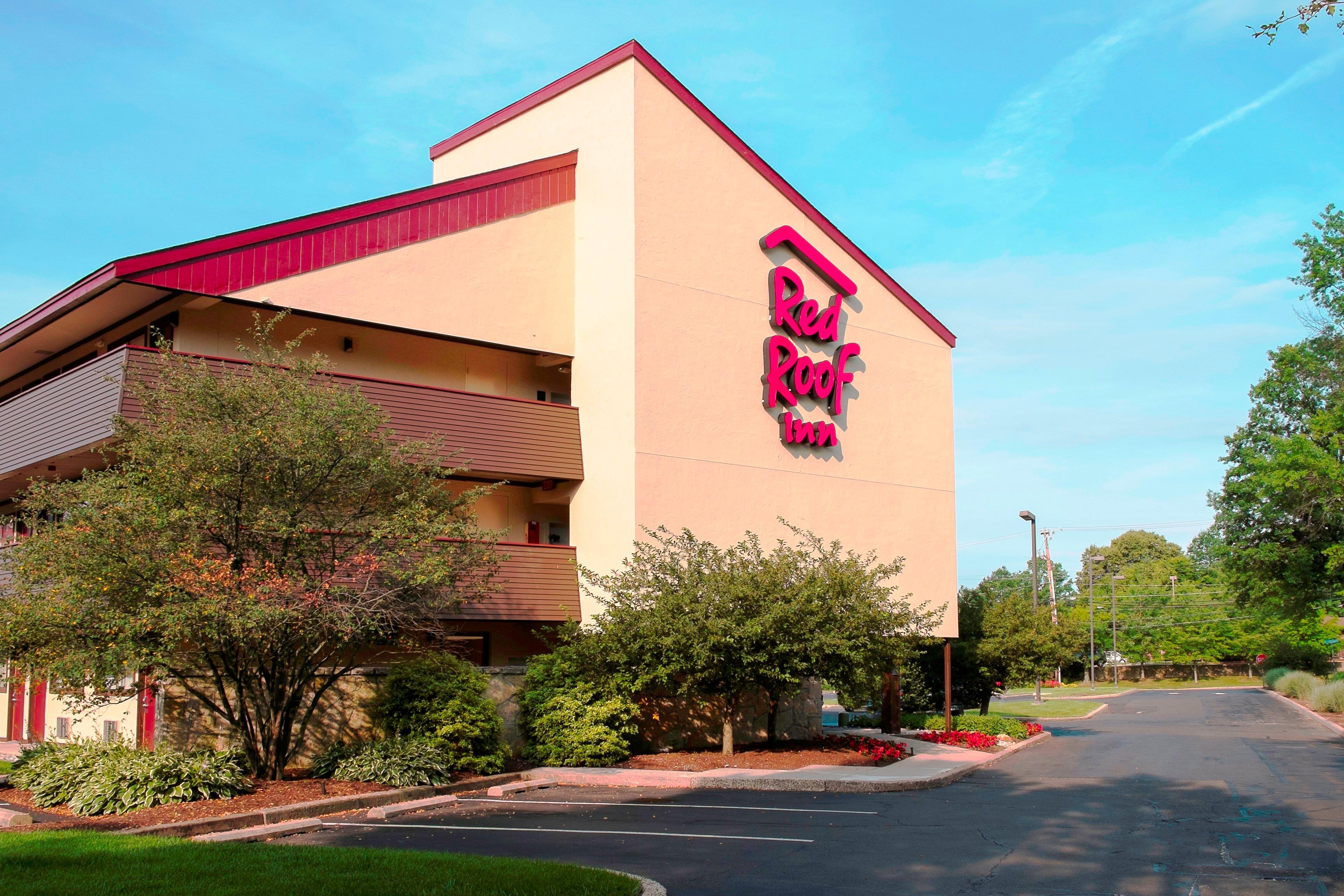 Red Roof Inn Philadelphia - Oxford Valley Langhorne Exterior photo